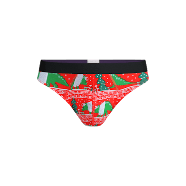 MeUndies on X: Uh oh we just witnessed a bear attack of comfort 😌.  Cuddle up to our new holiday Cozy Bears print in Undies, Bralettes, PJ's,  and more. Shop Cozy Bears